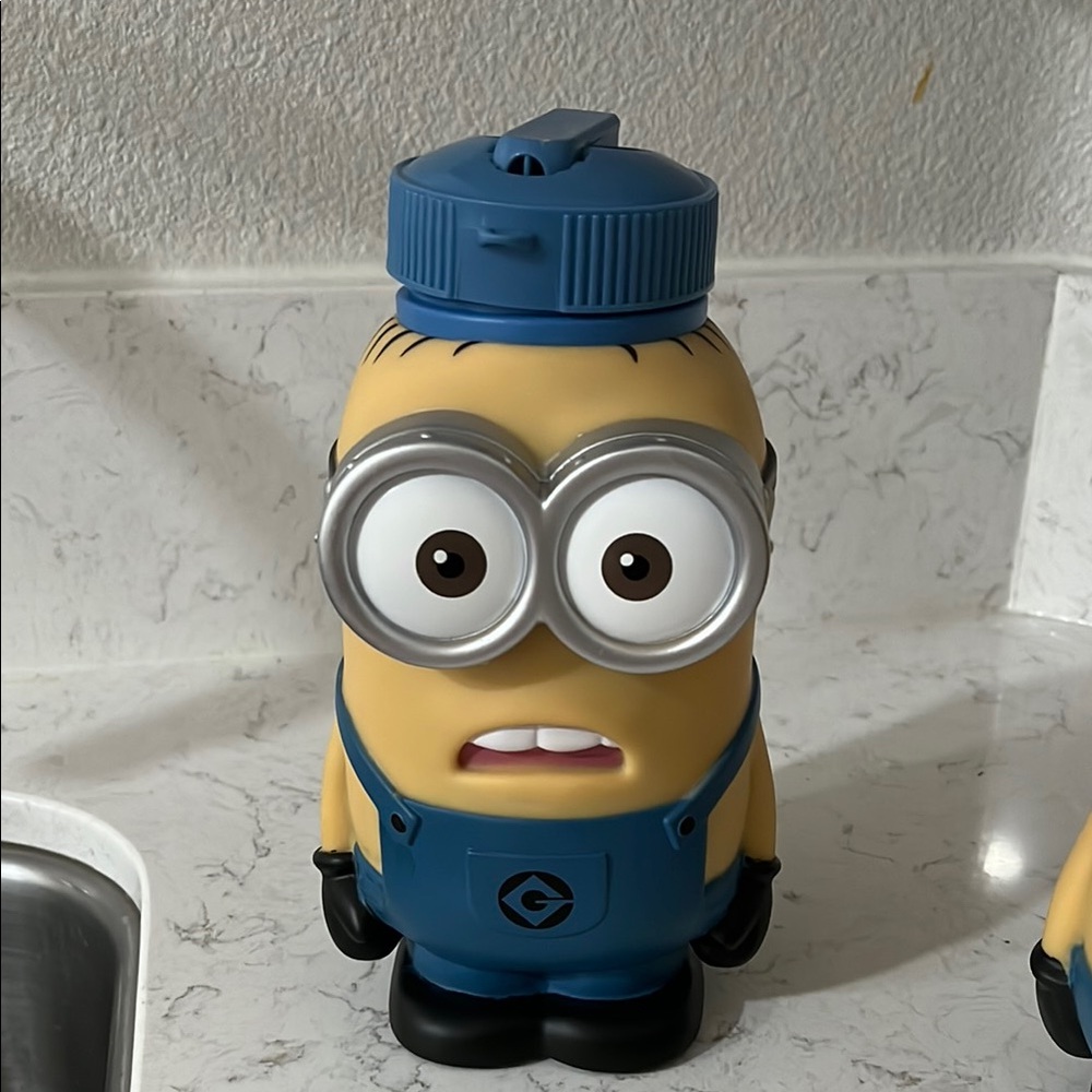 Minion Character Water Bottle
